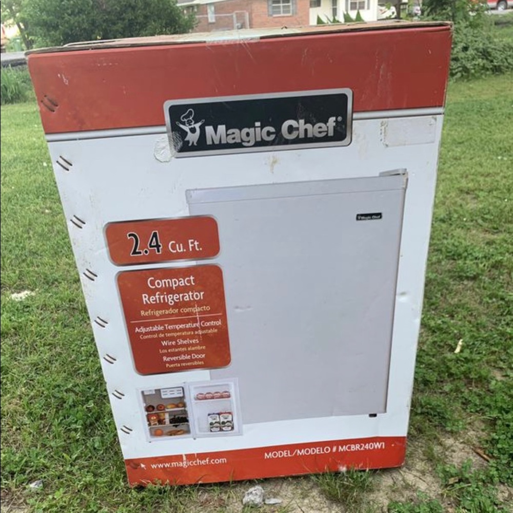 Mini Fridge